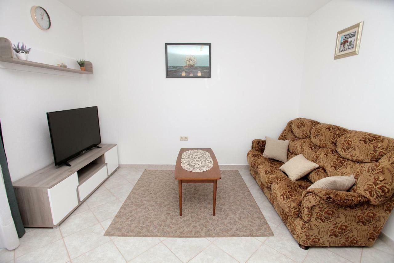 Mia Apartment โตรกีร์ ภายนอก รูปภาพ