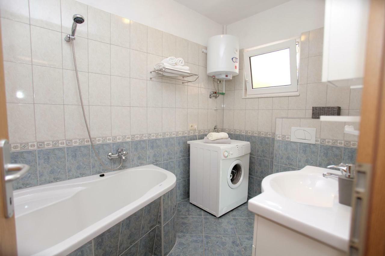 Mia Apartment โตรกีร์ ภายนอก รูปภาพ
